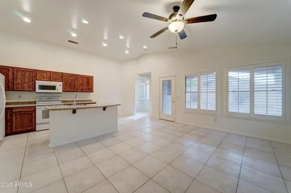 $1,850 | Undisclosed Address, Goodyear, AZ 85338