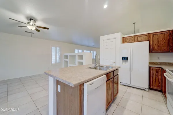 $1,850 | Undisclosed Address, Goodyear, AZ 85338