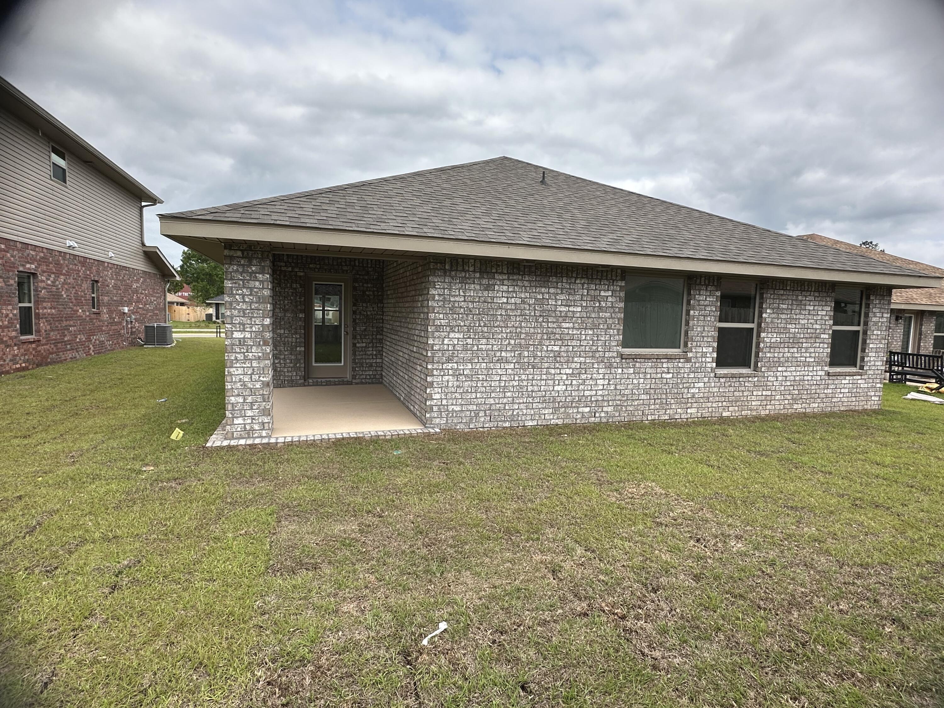 183 Ridgeway Circle Crestview, FL 32536 - Photo 5 of 7 IMG_7520