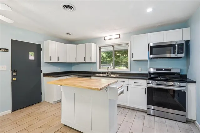 $334,900 | 7843 Savage Drive, Kansas City, KS 66109