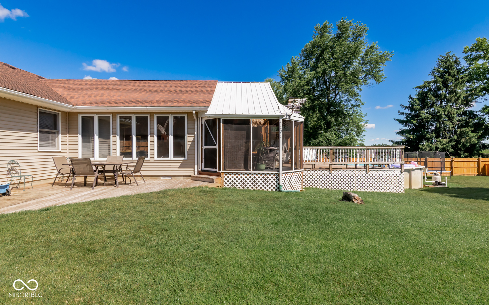 208 Springhill Road Seymour, IN 47274 - Photo 16 of 105 Gallery Image 16