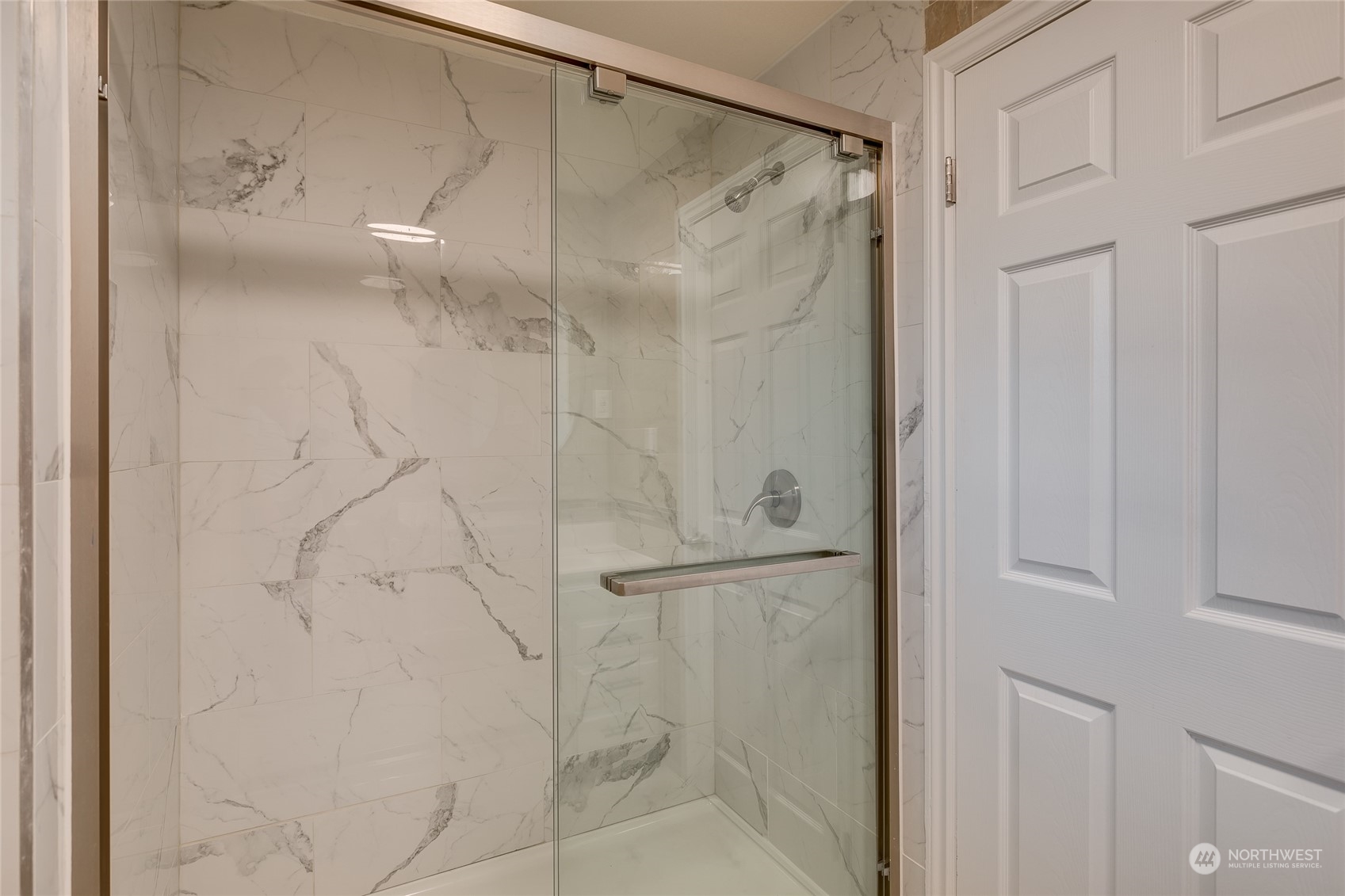 13501 Southeast 161st Place Renton, WA 98058 - Photo 9 of 21 Gallery Image 9