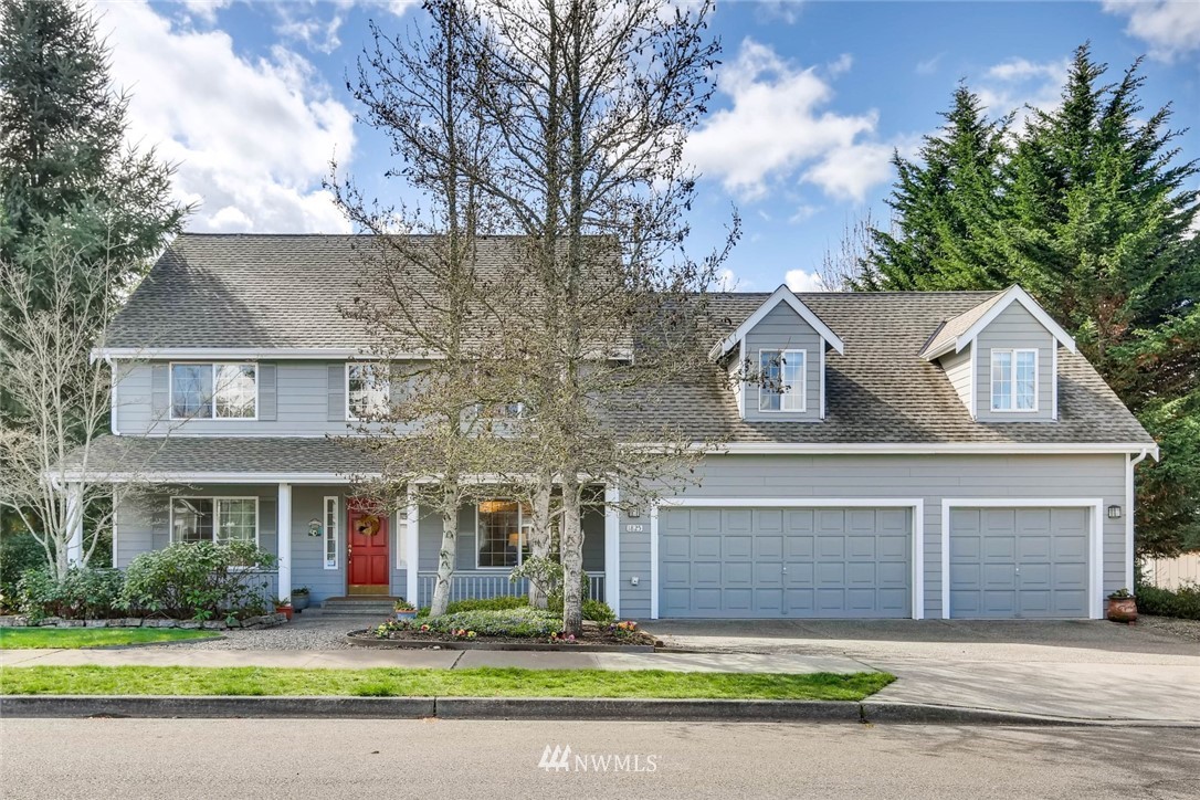 1825 Northeast 25th Place Renton, WA 98056 - Photo 2 of 25