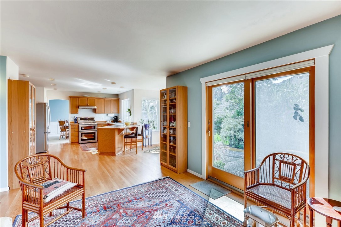 1825 Northeast 25th Place Renton, WA 98056 - Photo 11 of 25