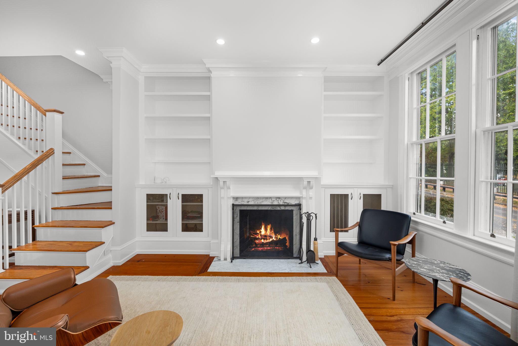 2908 R Street Northwest Washington, DC 20007 - Photo 2 of 12 Living Room