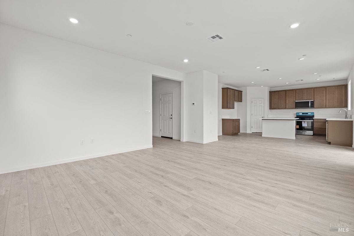 5420 Riverview Lane Antioch, CA 94531 - Photo 5 of 18