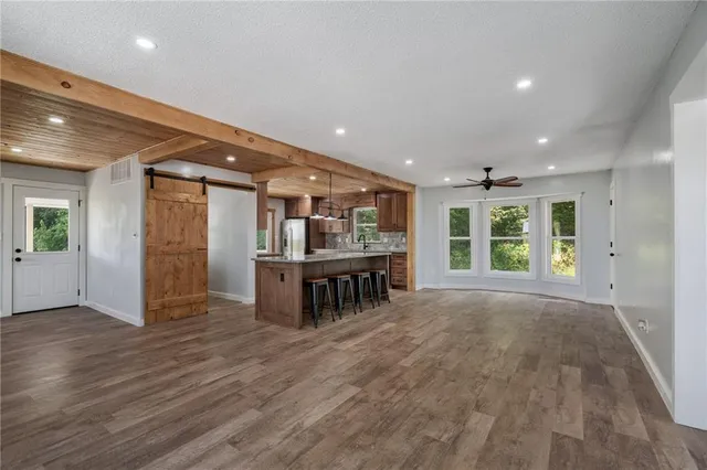 $549,900 | 3024 Highway 224, Napoleon, MO 64074