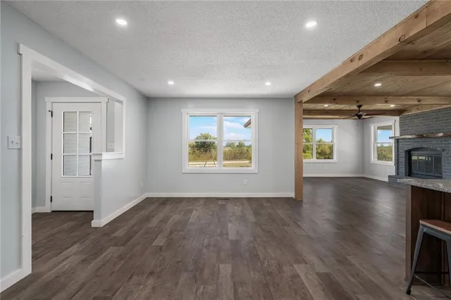 $549,900 | 3024 Highway 224, Napoleon, MO 64074