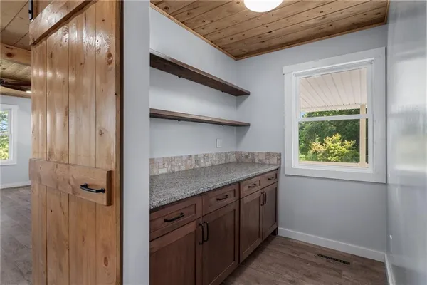 $549,900 | 3024 Highway 224, Napoleon, MO 64074