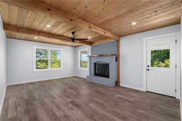 $549,900 | 3024 Highway 224, Napoleon, MO 64074