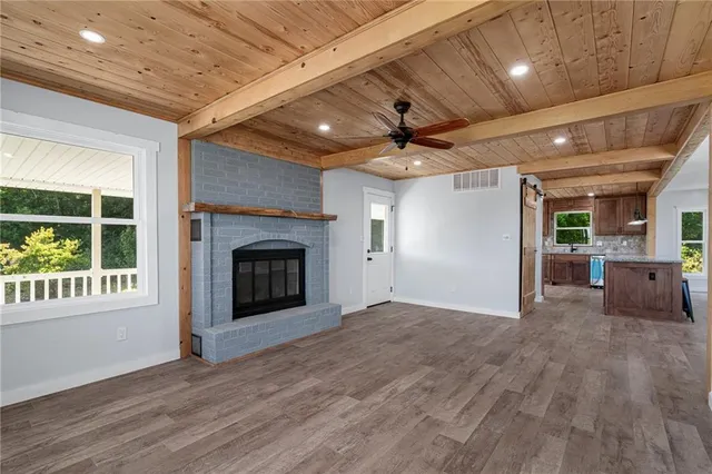 $549,900 | 3024 Highway 224, Napoleon, MO 64074