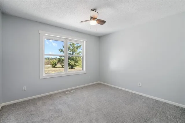 $549,900 | 3024 Highway 224, Napoleon, MO 64074