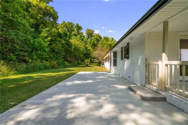 $549,900 | 3024 Highway 224, Napoleon, MO 64074