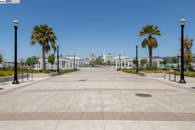 $975,000 | 2885 Tradewind Drive, Alameda, CA 94501