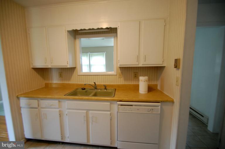 31821 River Road Millington, MD 21651 - Photo 18 of 20 Kitchen