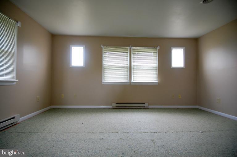 31821 River Road Millington, MD 21651 - Photo 19 of 20 Family Room