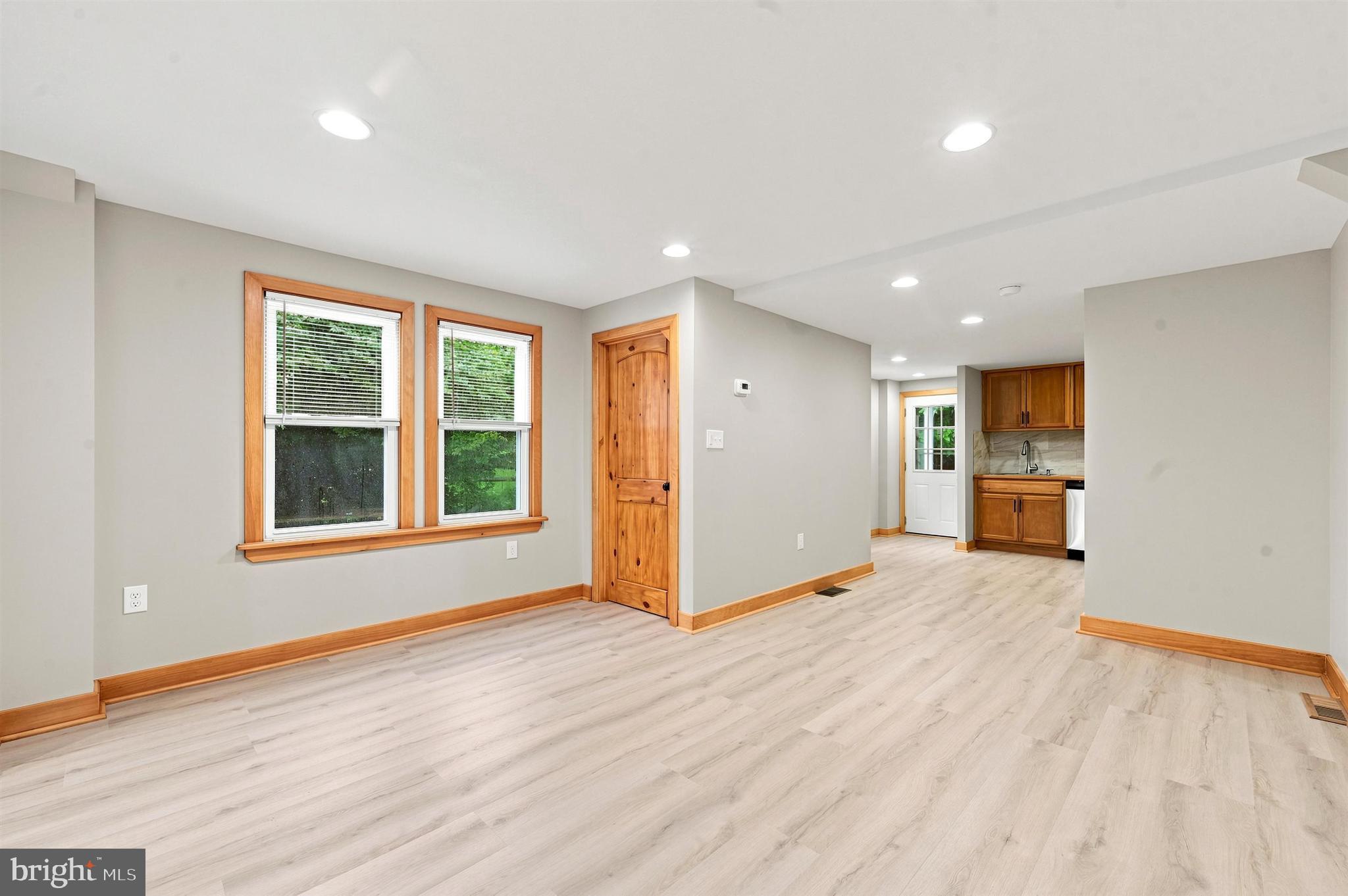 705 Forrest Street Media, PA 19063 - Photo 5 of 25