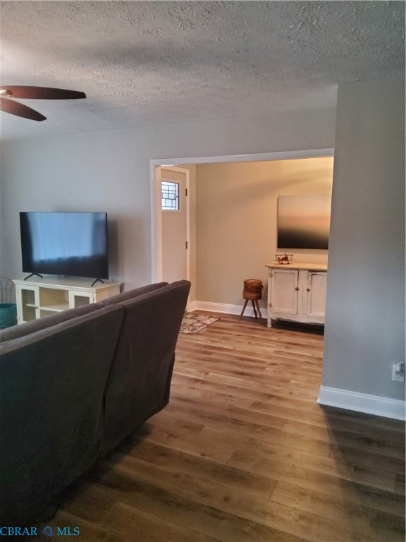 5801 West Quaker Road Disputanta, VA 23842 - Photo 6 of 40