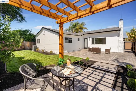 $1,078,000 | 25589 Belhaven Street, Hayward, CA 94545