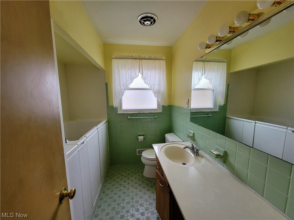 7724 McCreary Road Independence, OH 44131 - Photo 8 of 25