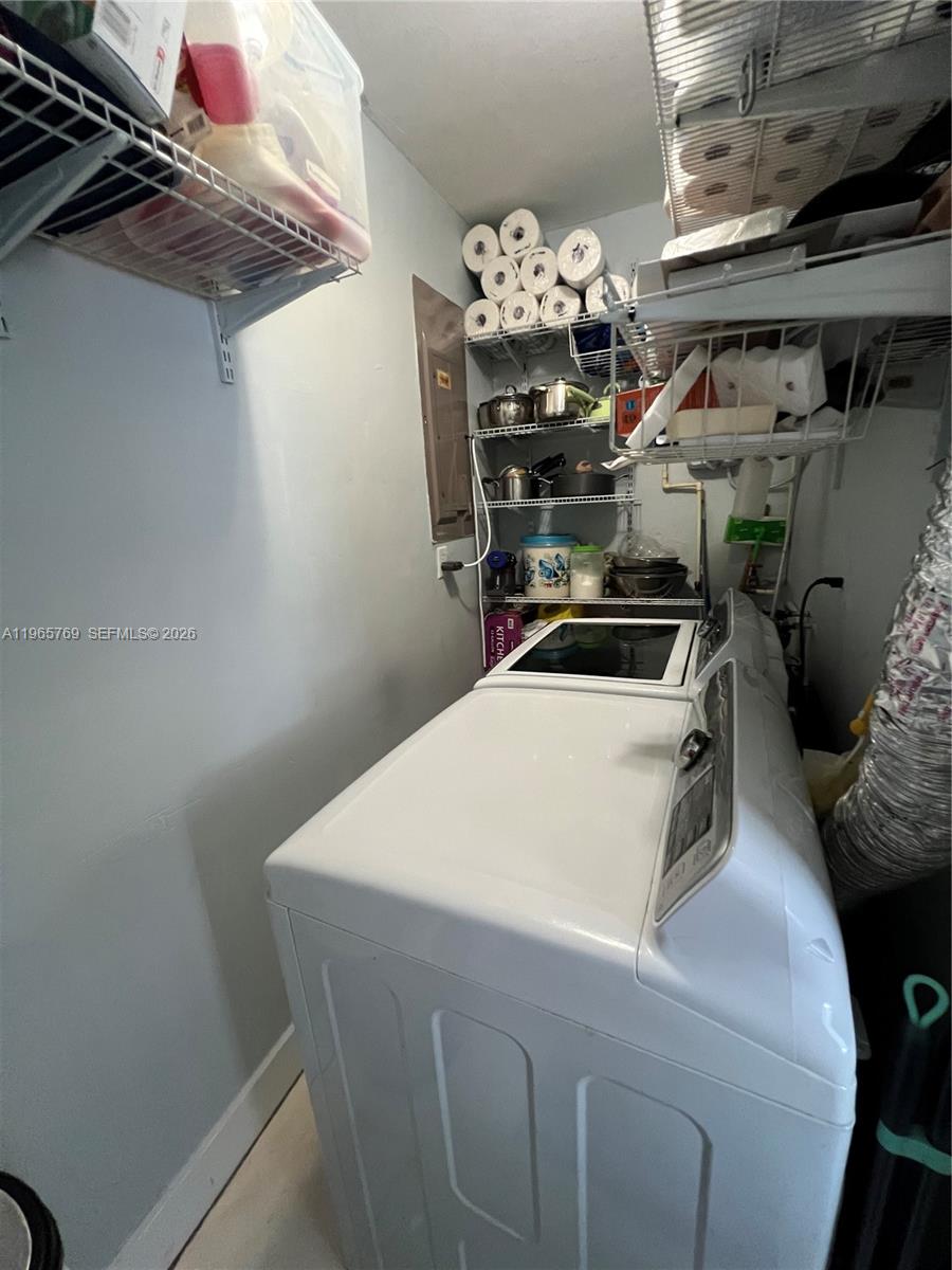 10382 Southwest 25th Street Miami, FL 33165 - Photo 8 of 16