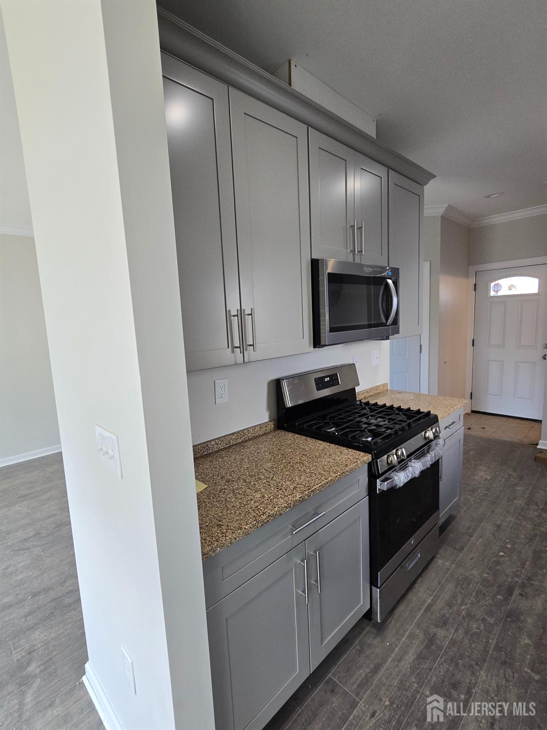 40 J J Russel Smith Road Lawrence Township, NJ 08648 - Photo 9 of 11