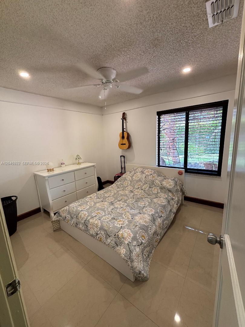 13650 Southwest 283rd Terrace Homestead, FL 33033 - Photo 31 of 44