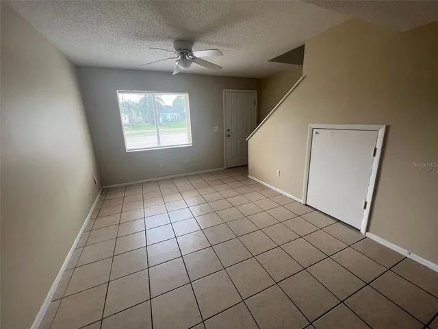 $1,495 | 207 South Moss Road, Winter Springs, FL 32708