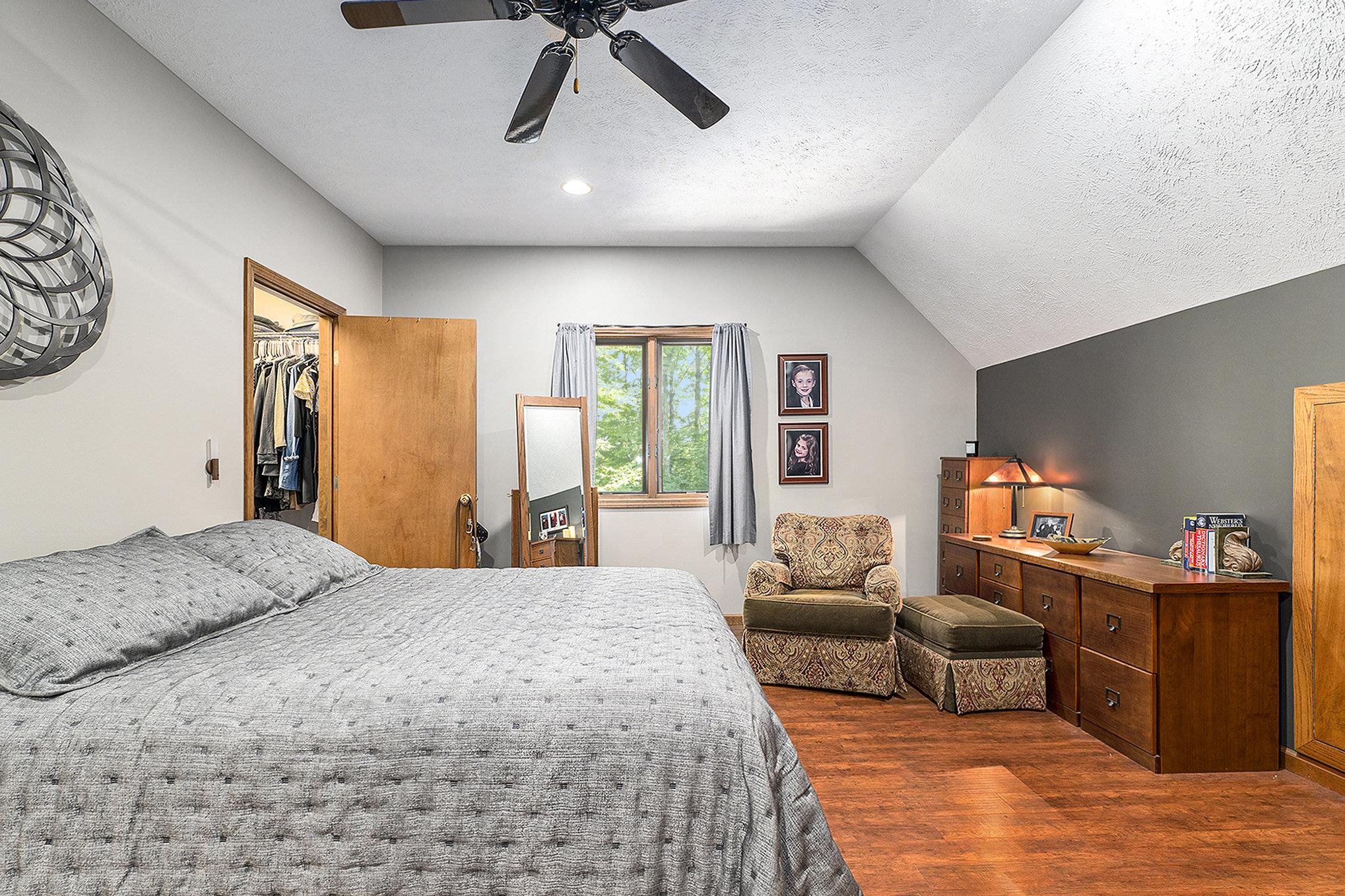 11831 Oakley Road Honor, MI 49640 - Photo 12 of 31 1925406-a9d08260-d454-4f71-a79b-869003e5ba90.JPG