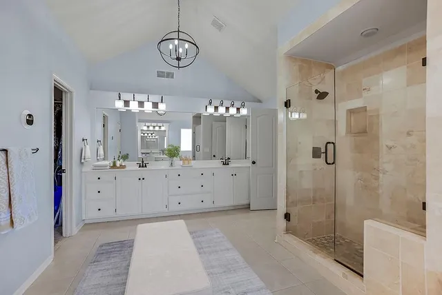 $794,000 | 5501 West 146th Street, Overland Park, KS 66223