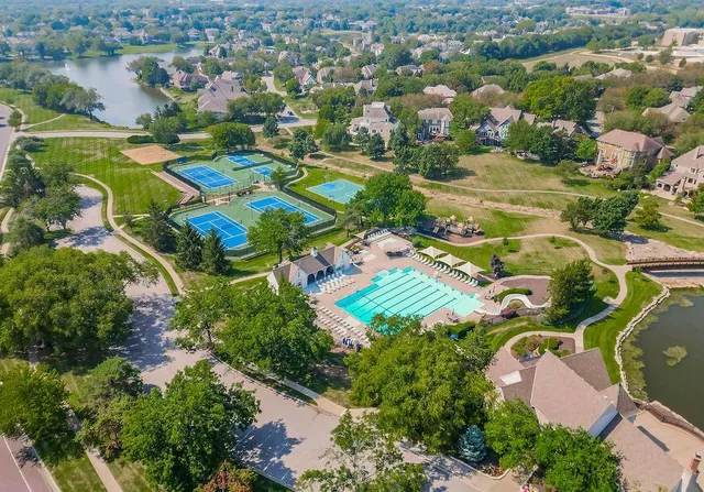 $794,000 | 5501 West 146th Street, Overland Park, KS 66223