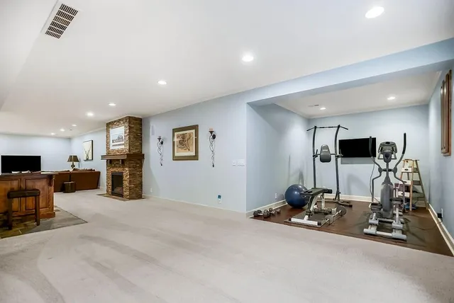 $794,000 | 5501 West 146th Street, Overland Park, KS 66223