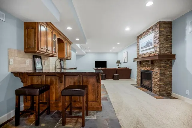 $794,000 | 5501 West 146th Street, Overland Park, KS 66223