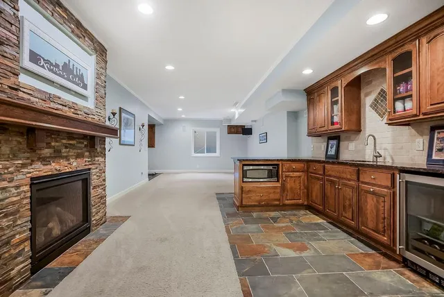 $794,000 | 5501 West 146th Street, Overland Park, KS 66223