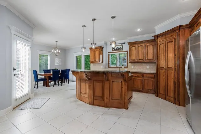 $794,000 | 5501 West 146th Street, Overland Park, KS 66223