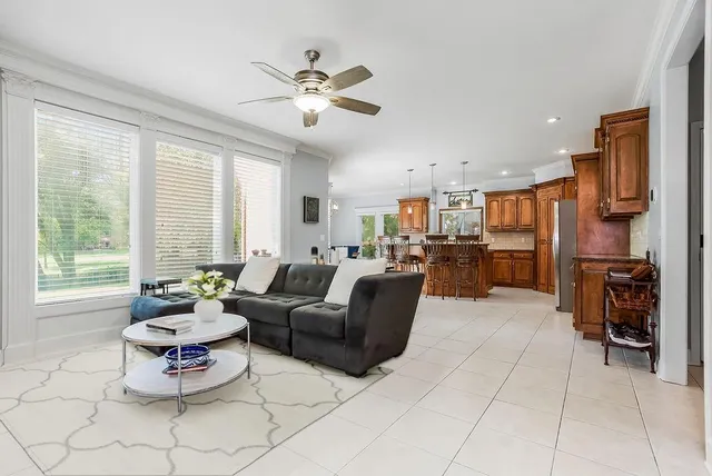 $794,000 | 5501 West 146th Street, Overland Park, KS 66223