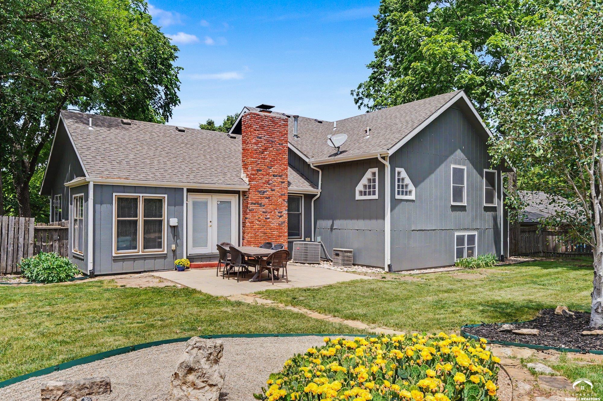 3605 Riverview Road Lawrence, KS 66049 - Photo 54 of 64
