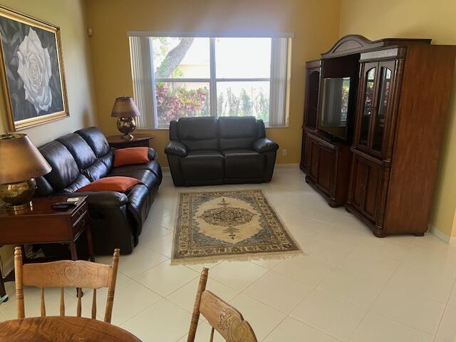 10036 Diamond Lake Road Boynton Beach, FL 33437 - Photo 7 of 20 the family room