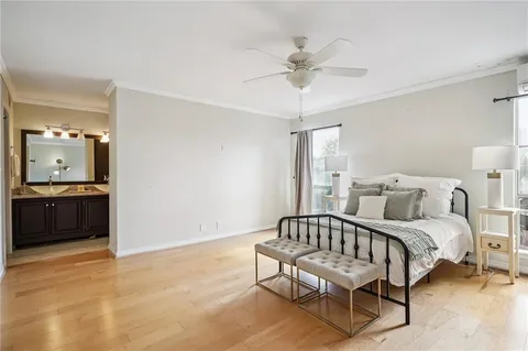 $395,000 | 16 Mariners Cove North, New Orleans, LA 70124