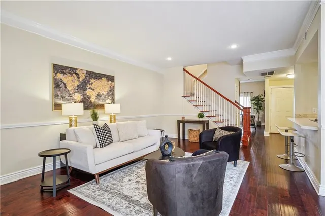 $395,000 | 16 Mariners Cove North, New Orleans, LA 70124