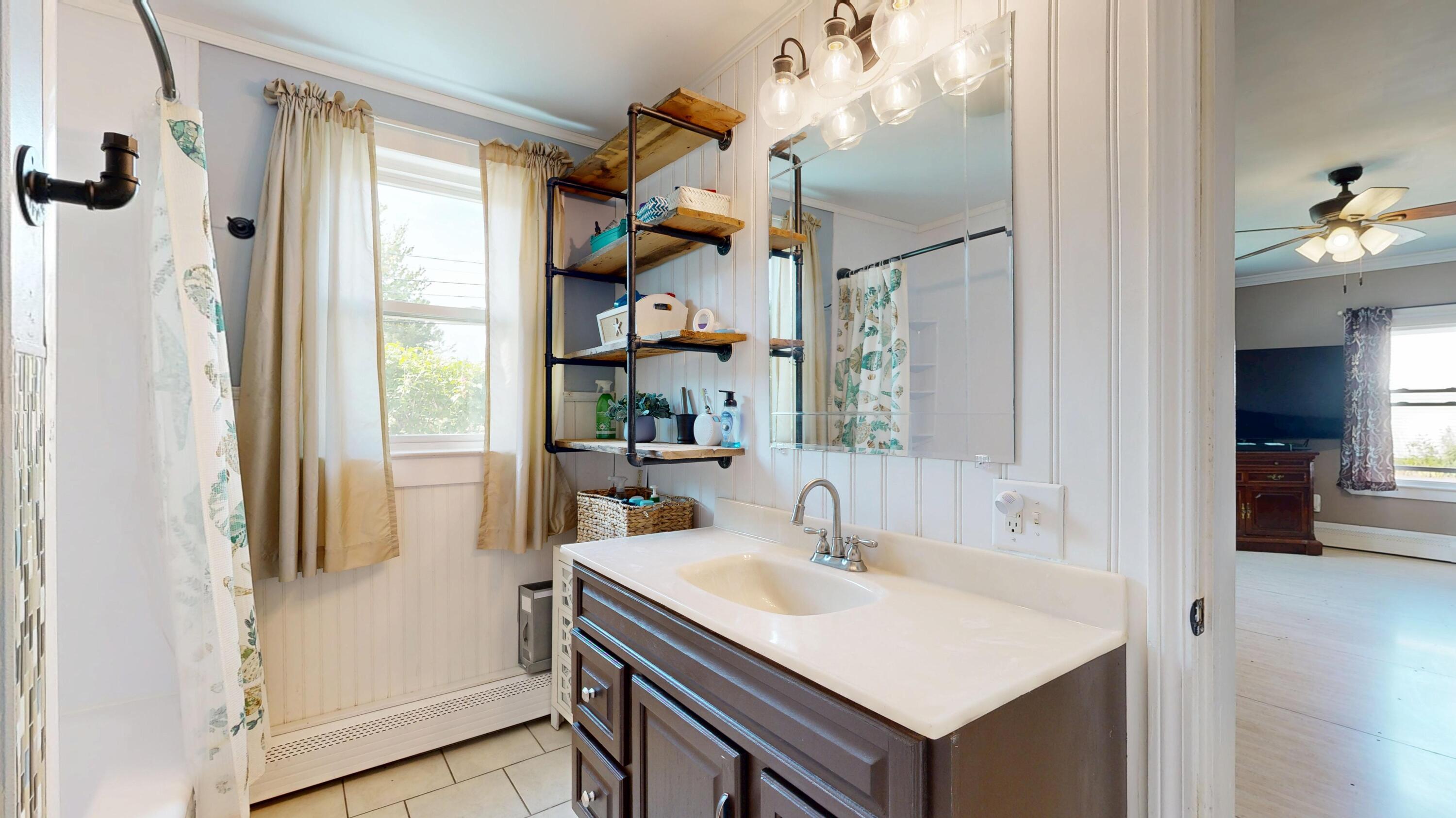 18 Goddard Road Lewiston, ME 04240 - Photo 25 of 40 Bathroom
