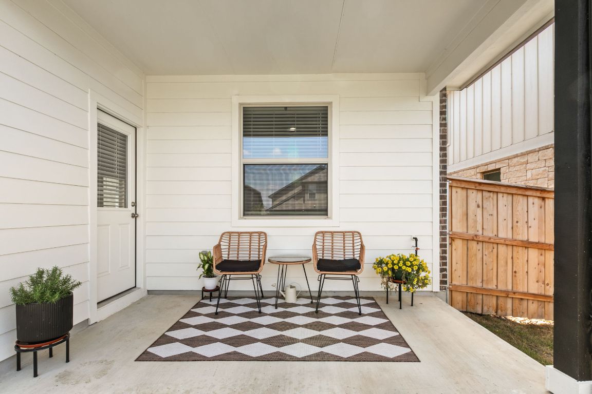 615 Backstays Loop Kyle, TX 78640 - Photo 36 of 36 a room with furniture and a window