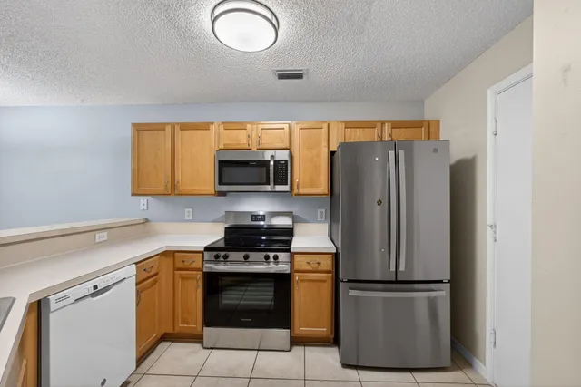 $375,000 | 106 Wooden Mill Terrace, Jupiter, FL 33458