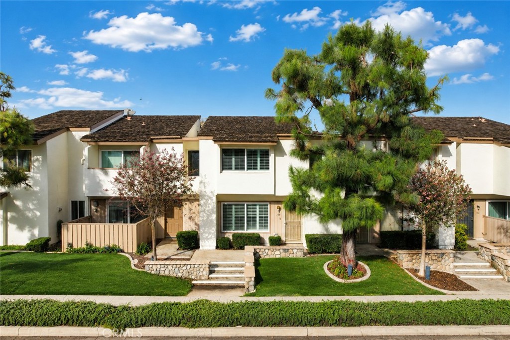 360 Meadow Court Brea, CA 92821 - Photo 22 of 41 Front view