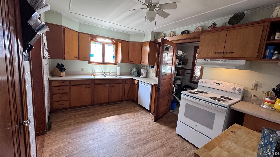 506 South James Street Rome, NY 13440 - Photo 14 of 40