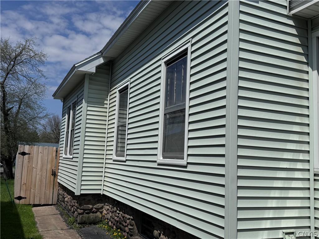 506 South James Street Rome, NY 13440 - Photo 3 of 40