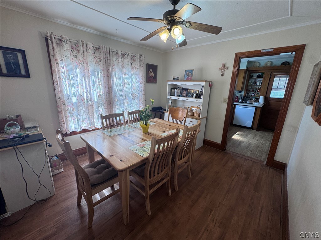 506 South James Street Rome, NY 13440 - Photo 9 of 40