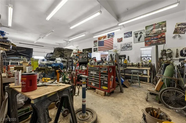 $433,500 | 360 Scamp Avenue, Overton, NV 89040