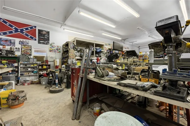 $433,500 | 360 Scamp Avenue, Overton, NV 89040