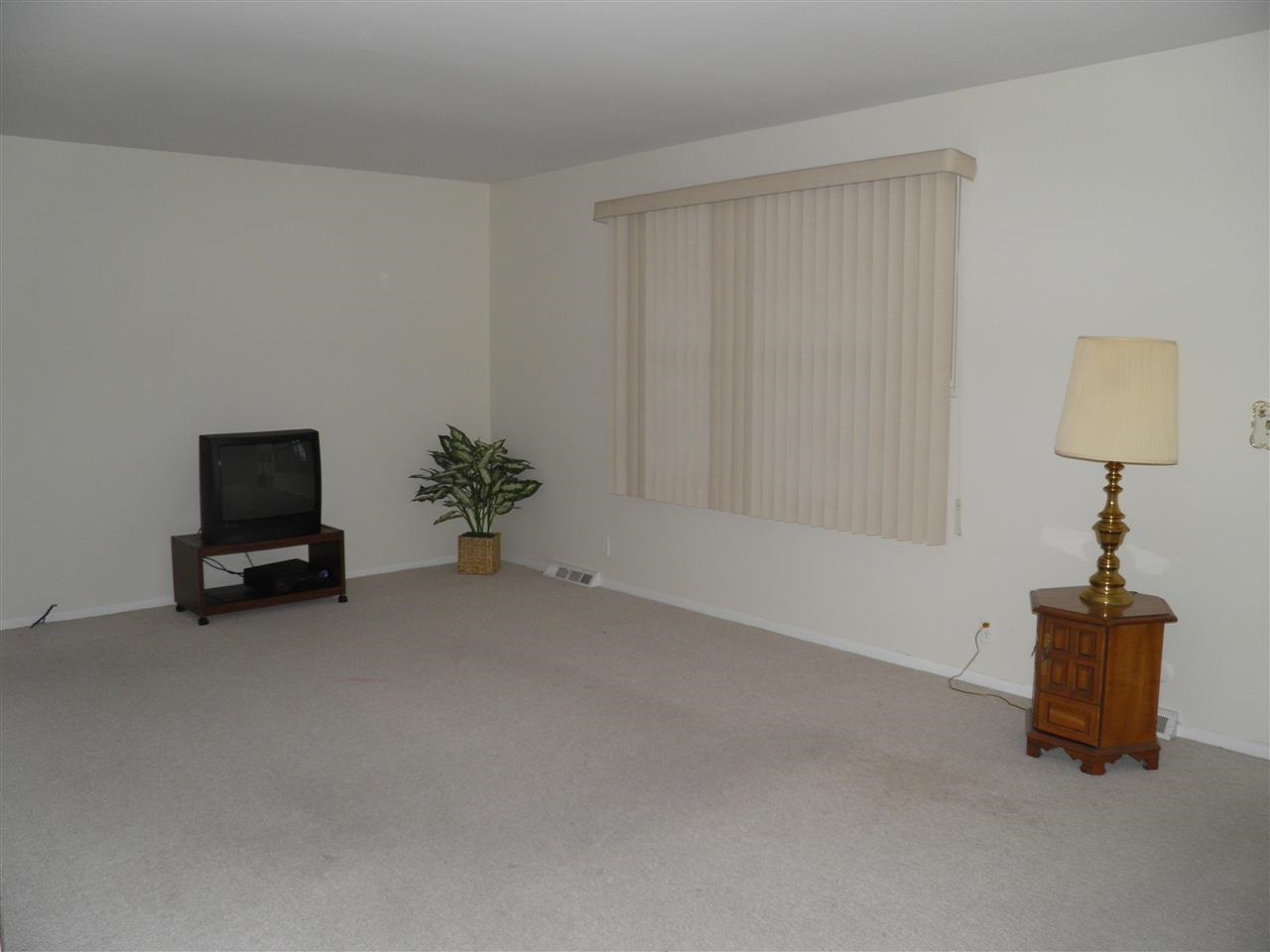 6516 Whetstone Road Evansville, IN 47711 - Photo 5 of 30 Gallery Image 5